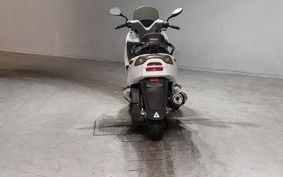 YAMAHA MAJESTY 125 SE27