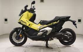 HONDA X-ADV 750 2025 RH21