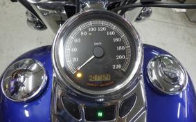 HARLEY FLSTC 1580 2015