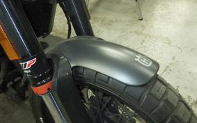 HUSQVARNA SVARTPILEN 401 2021