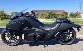HONDA NM4 VULTUS -01 2016 RC82
