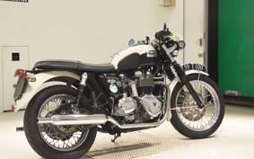 TRIUMPH BONNEVILLE T100 2004