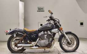 YAMAHA VIRAGO 250 3DM
