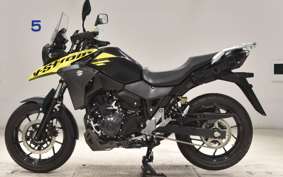 SUZUKI Vｽﾄﾛｰﾑ250A 2012
