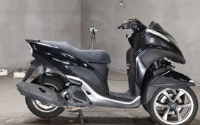 YAMAHA TRICITY 125 SE82J