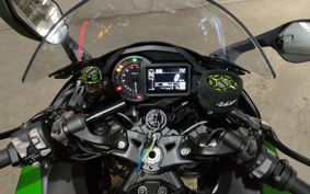 KAWASAKI NINJA H2 SX SE 2020 ZXT02A