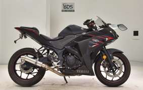 YAMAHA YZF-R25 2012 RG10J