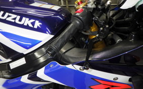 SUZUKI GSX-R1000 2004