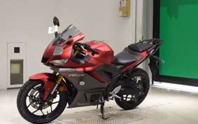 YAMAHA YZF-R25 2017 RG43J