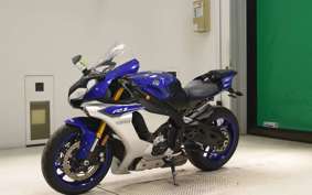 YAMAHA YZF-R1 2015