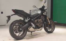 HONDA CB650R E-Clutch 2025 RH17