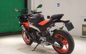 APRILIA TUONO 660 2025