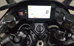 KAWASAKI  NINJA H2 SX SE ZXT02P