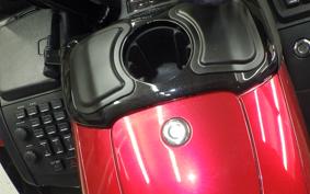 HONDA GL 1800 GOLD WING SE 2015 SC68