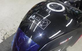 TRIUMPH TRIDENT 660 2026