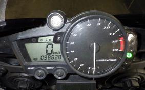 YAMAHA YZF-R1 2002