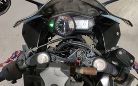 YAMAHA YZF-R25 RG10J