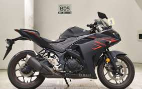 YAMAHA YZF-R25 RG10J