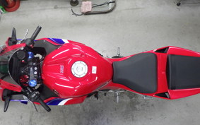 HONDA CBR600RR 2024 PC40