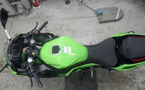 KAWASAKI NINJA 400 2025 EX400L