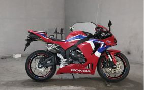 HONDA CBR600RR 2022 PC40