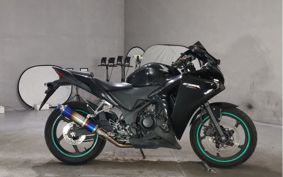 HONDA CBR250R MC41