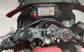 YAMAHA YZF-R25 RG43J