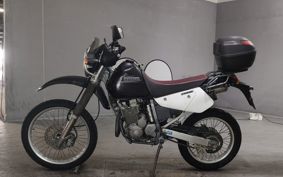 SUZUKI DJEBEL250XC SJ45A