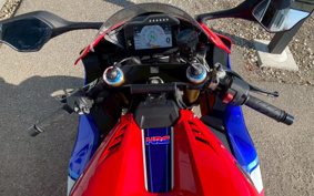 HONDA CBR1000RR-R FB SP 2020 SC82