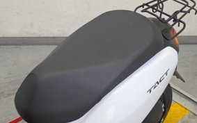 HONDA  TACT  BASIC  AF79