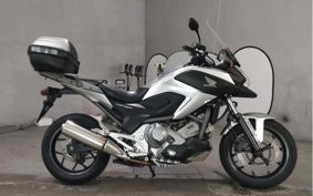 HONDA NC700X DCT RC63