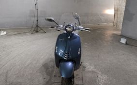 VESPA 946BERISSHIMA ..