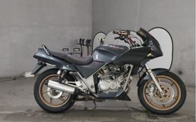 HONDA ZELBIS MC25