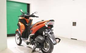 YAMAHA TRICITY 125 2014 SE82J