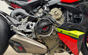 DUCATI STREET FIGHTER V4 RAN BO 2023 4F00