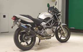 HONDA VTR 250 MC33