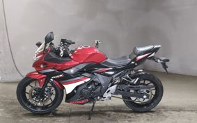 SUZUKI GSX250 R DN11A