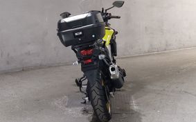 SUZUKI DL650 ( V-Strom 650 ) C733A