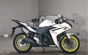 YAMAHA YZF R-3 2018 RH13J