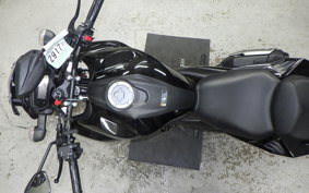 YAMAHA FZ25