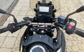 SUZUKI STROM 250 DS11A