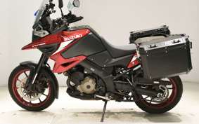 SUZUKI Vｽﾄﾛｰﾑ1050 2023 EF11M