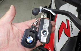 BMW FF900R 2020