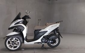YAMAHA TRICITY 125 SE82J