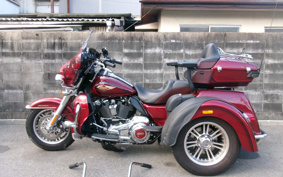HARLEY FLHTCUTG 120TH 2023 MEF