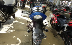 SUZUKI GSR250