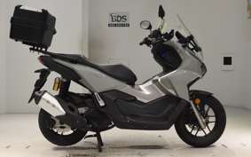 HONDA ADV160