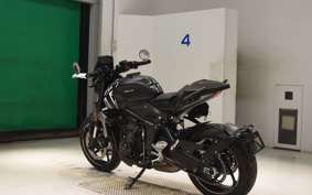 TRIUMPH TRIDENT 660 2021