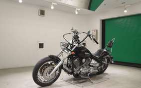 YAMAHA DRAGSTAR 1100 1999 VP10J