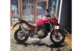 DUCATI MULTI STRADA V4S 2025 1000